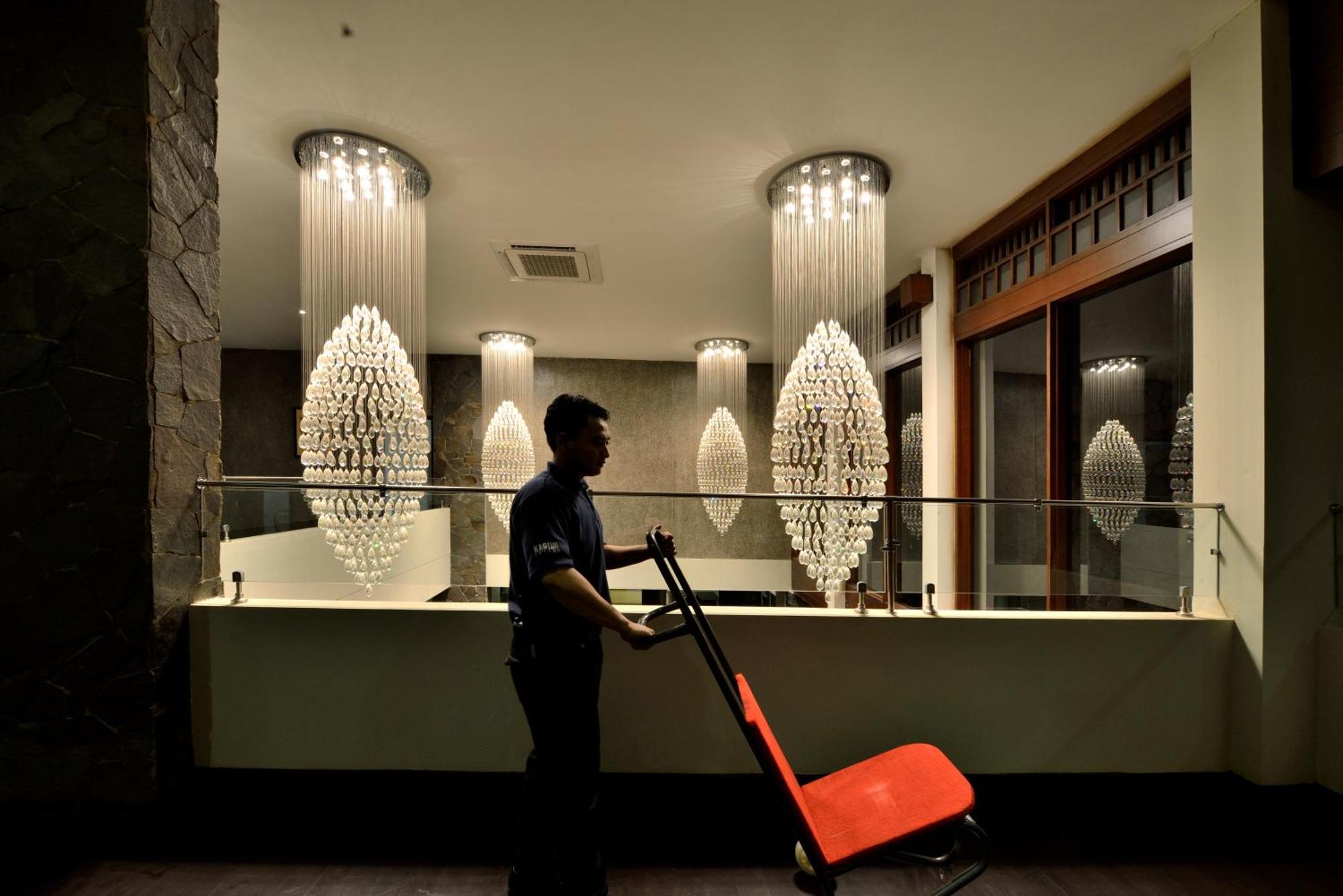 Serela Merdeka By Kagum Hotels Bandung Exterior photo