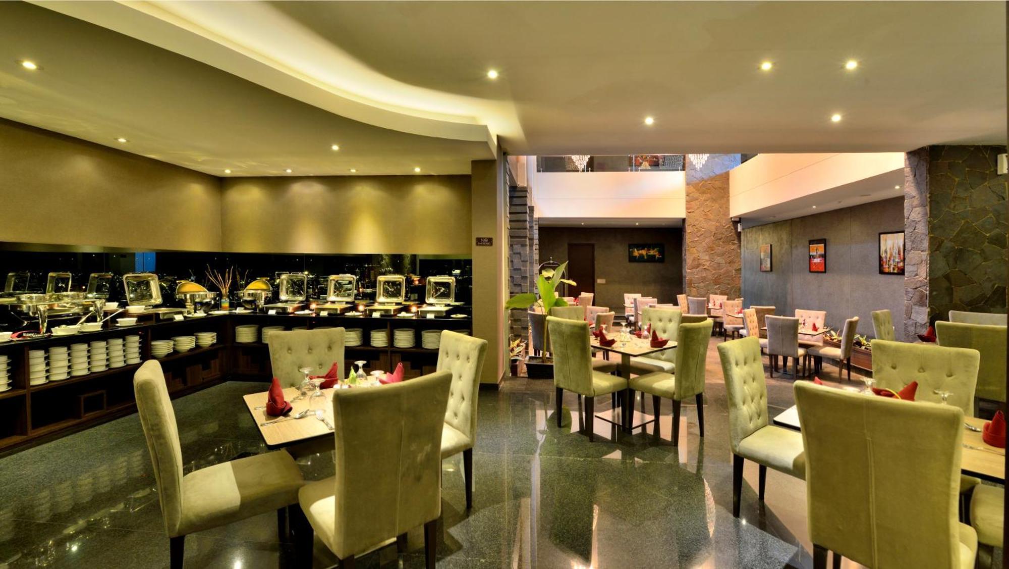 Serela Merdeka By Kagum Hotels Bandung Exterior photo