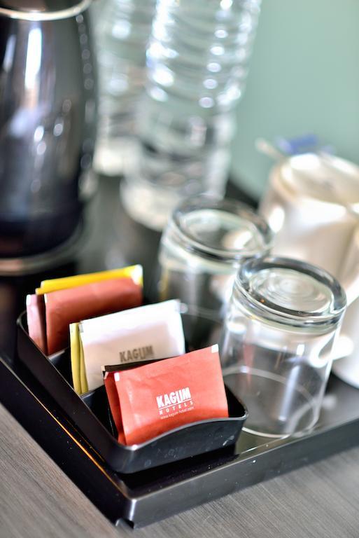 Serela Merdeka By Kagum Hotels Bandung Exterior photo
